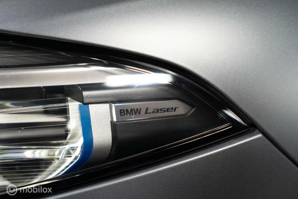 BMW 8 Serie - Afbeelding 28 van 30