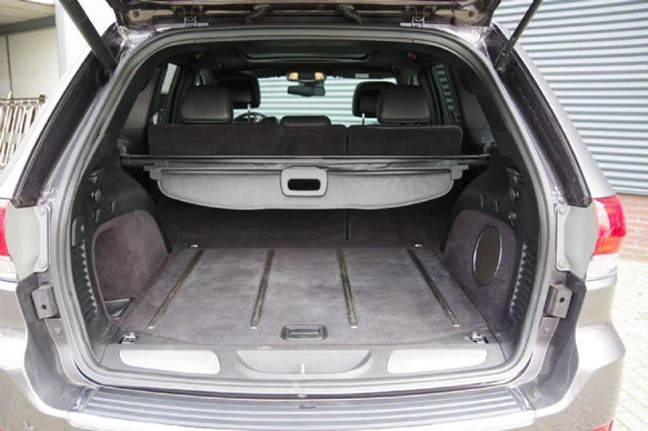 Jeep Grand Cherokee - Afbeelding 7 van 30