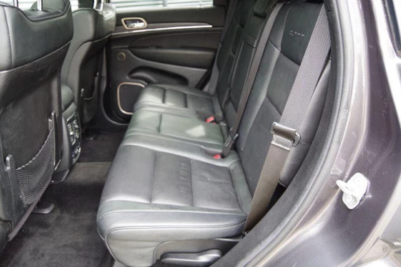 Jeep Grand Cherokee - Afbeelding 16 van 30