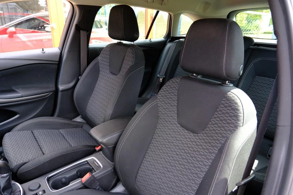 Opel Astra - Afbeelding 21 van 30