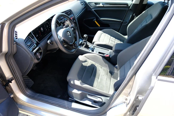 Volkswagen Golf - Afbeelding 2 van 30