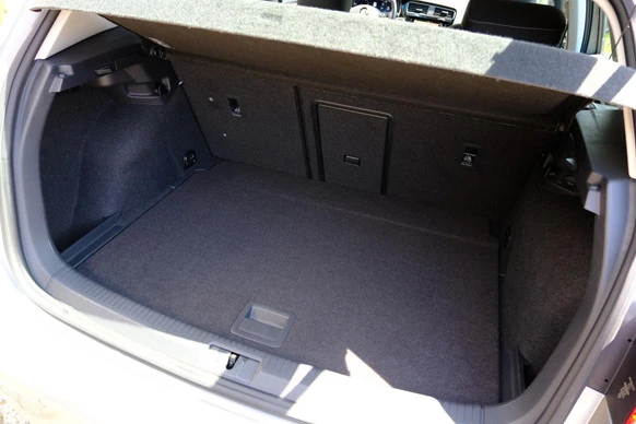 Volkswagen Golf - Afbeelding 10 van 30