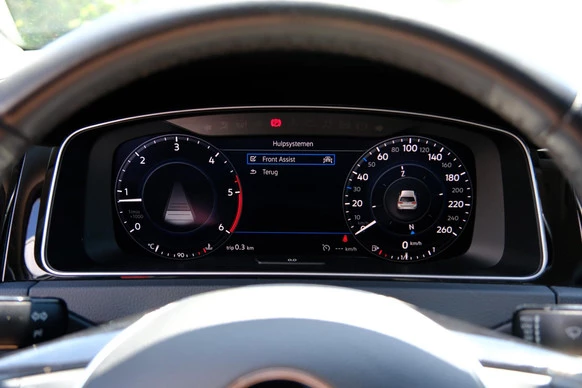Volkswagen Golf - Afbeelding 17 van 30