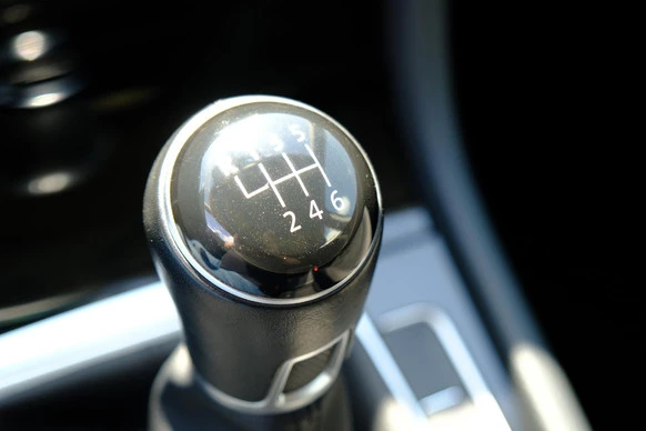 Volkswagen Golf - Afbeelding 19 van 30