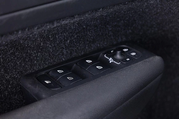 Volvo XC40 - Afbeelding 7 van 30