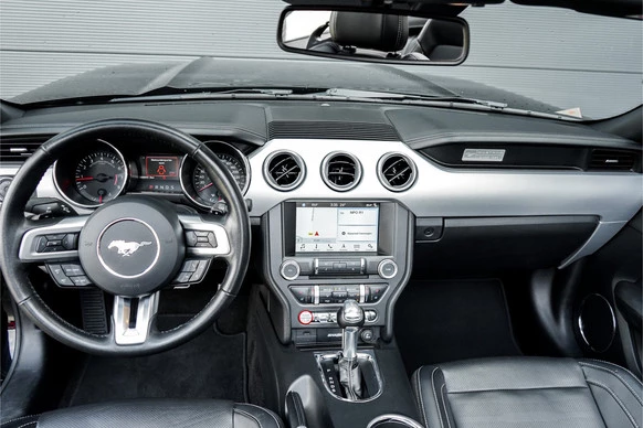 Ford Mustang - Afbeelding 2 van 30