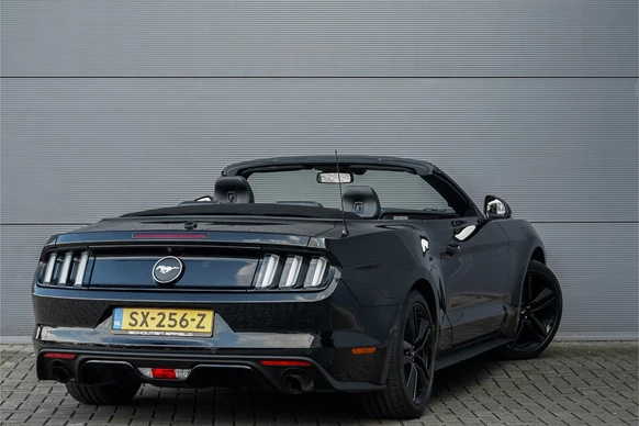 Ford Mustang - Afbeelding 13 van 30