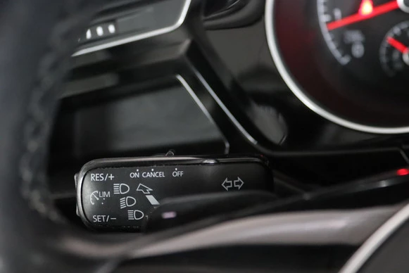 Volkswagen Touran - Afbeelding 16 van 30
