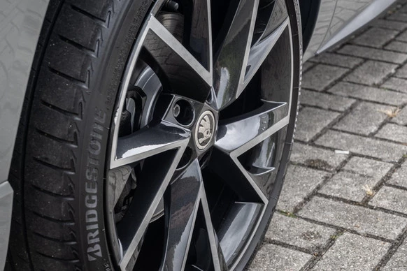 Škoda Karoq - Afbeelding 14 van 30