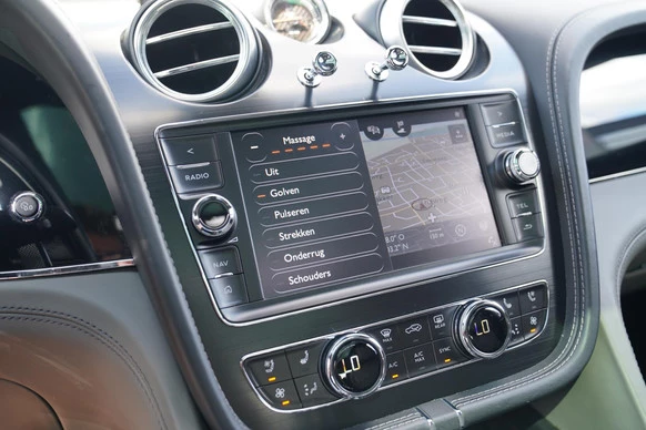 Bentley Bentayga - Afbeelding 8 van 30