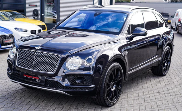 Bentley Bentayga - Afbeelding 13 van 30