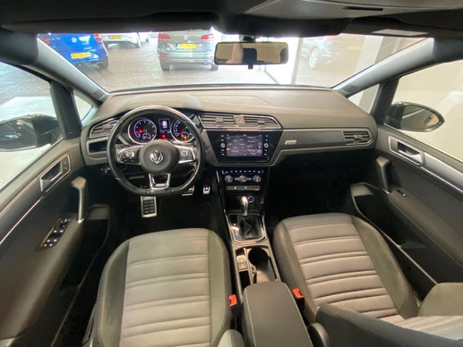 Volkswagen Touran - Afbeelding 16 van 30