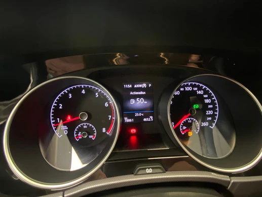 Volkswagen Touran - Afbeelding 23 van 30