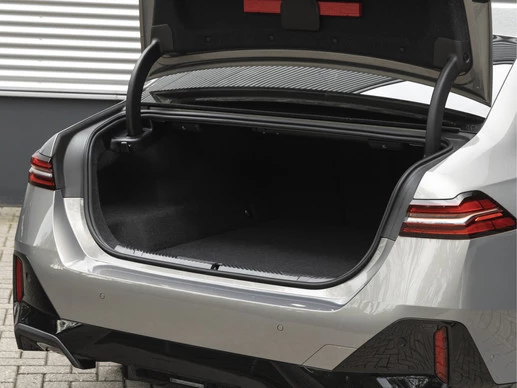 BMW i5 - Afbeelding 24 van 30