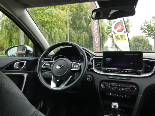 Kia Ceed - Afbeelding 10 van 30