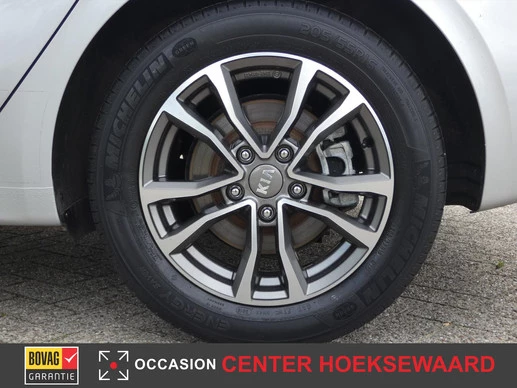 Kia Ceed - Afbeelding 13 van 30