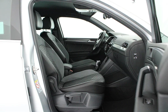 Volkswagen Tiguan - Afbeelding 10 van 30