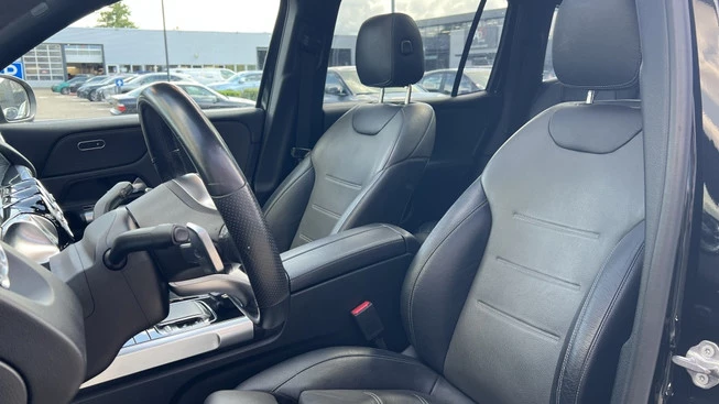 Mercedes-Benz GLB - Afbeelding 8 van 24