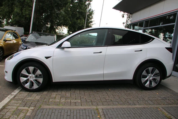 Tesla Model Y - Afbeelding 4 van 19