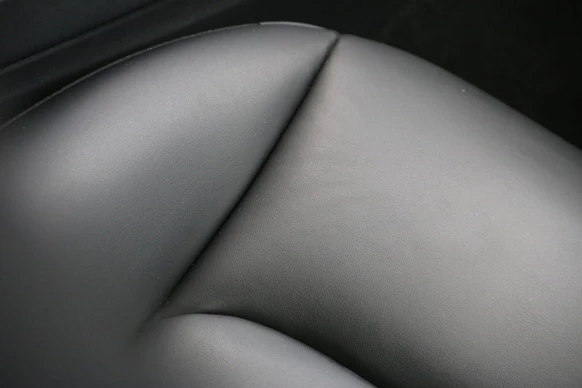 Tesla Model Y - Afbeelding 17 van 19