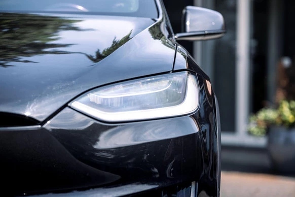 Tesla Model X - Afbeelding 14 van 30