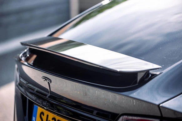 Tesla Model X - Afbeelding 26 van 30