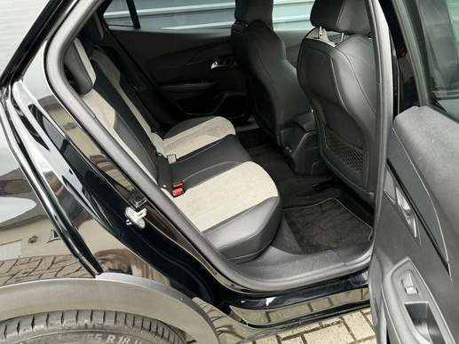 Peugeot e-2008 - Afbeelding 28 van 29