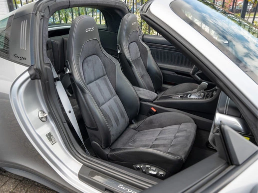 Porsche 911 - Afbeelding 25 van 30