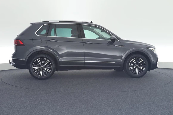 Volkswagen Tiguan - Afbeelding 12 van 30