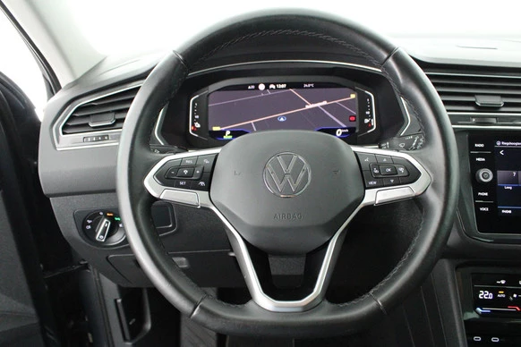 Volkswagen Tiguan - Afbeelding 21 van 30