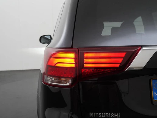 Mitsubishi Outlander - Afbeelding 21 van 30