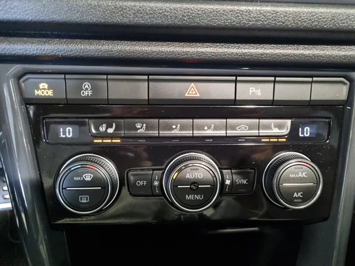Volkswagen T-Roc - Afbeelding 17 van 30