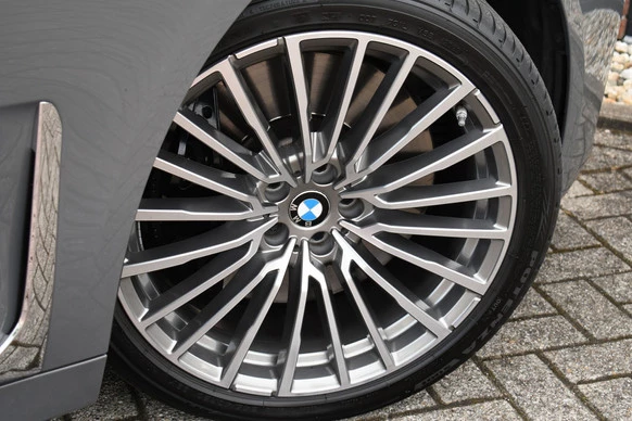 BMW 7 Serie - Afbeelding 9 van 30
