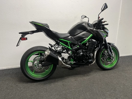Kawasaki Z900 - Afbeelding 5 van 20