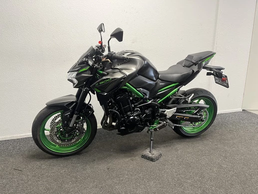 Kawasaki Z900 - Afbeelding 12 van 20