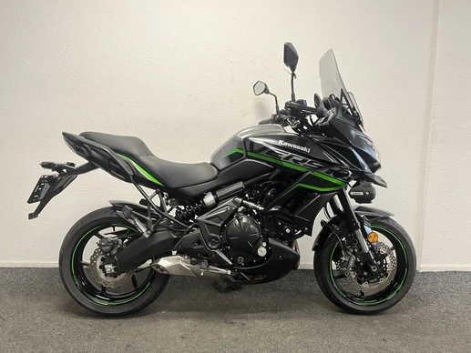 Kawasaki Z900 - Afbeelding 19 van 20
