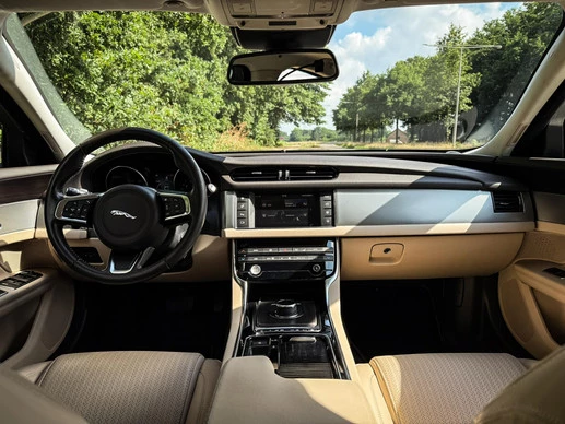 Jaguar XF - Afbeelding 3 van 30