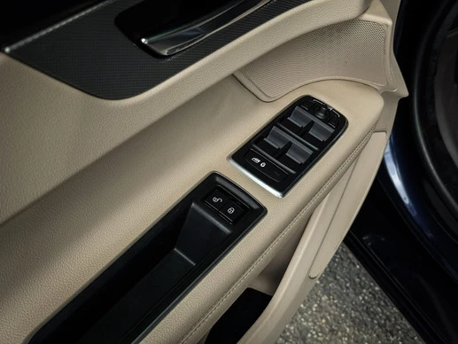 Jaguar XF - Afbeelding 24 van 30