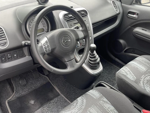 Opel Agila - Afbeelding 8 van 30