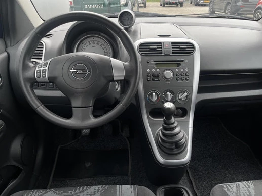 Opel Agila - Afbeelding 12 van 30