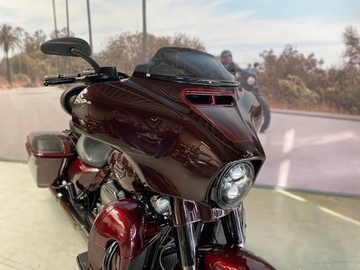 Harley-Davidson Street Glide - Afbeelding 8 van 17