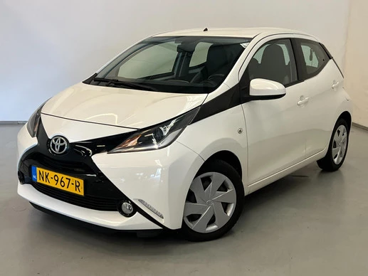 Toyota Aygo - Afbeelding 1 van 19