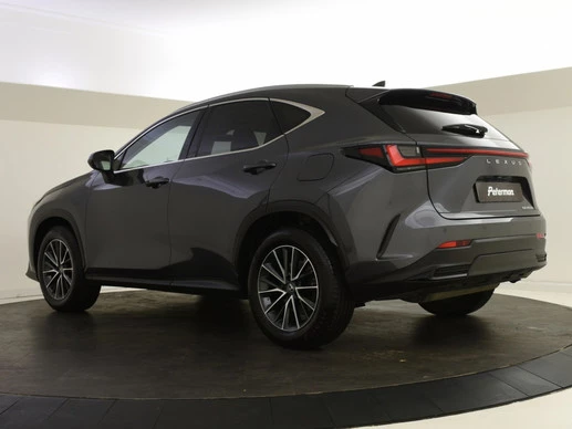 Lexus NX - Afbeelding 2 van 30