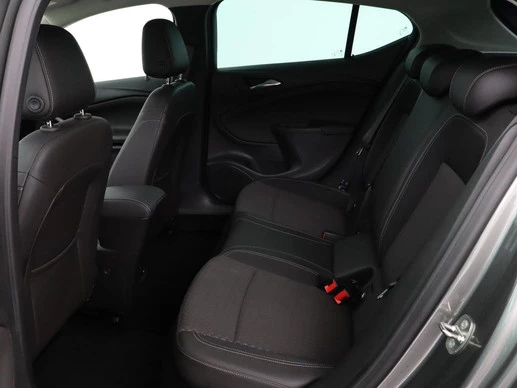 Opel Astra - Afbeelding 6 van 30