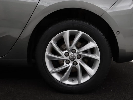 Opel Astra - Afbeelding 28 van 30