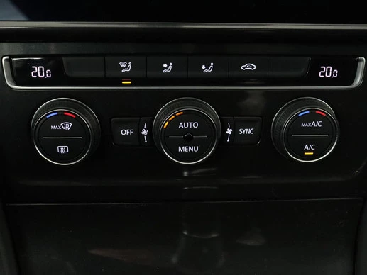 Volkswagen Golf - Afbeelding 24 van 30