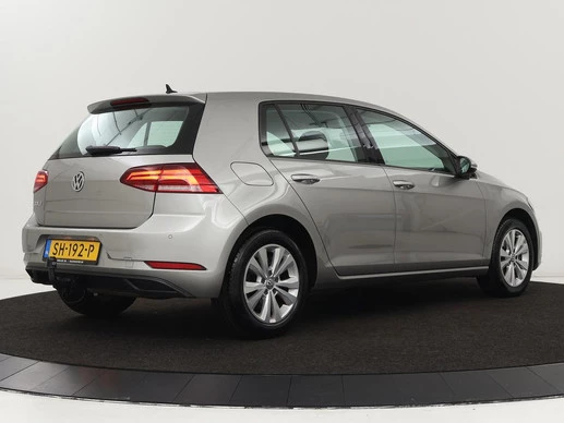 Volkswagen Golf - Afbeelding 28 van 30