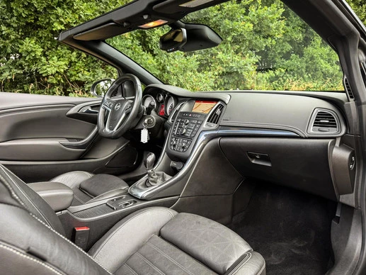 Opel Cascada - Afbeelding 11 van 30