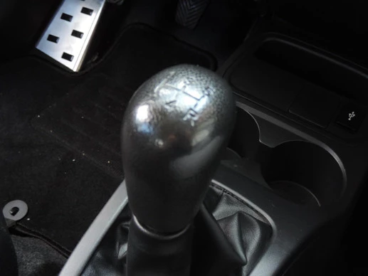 Mitsubishi Space Star - Afbeelding 25 van 30