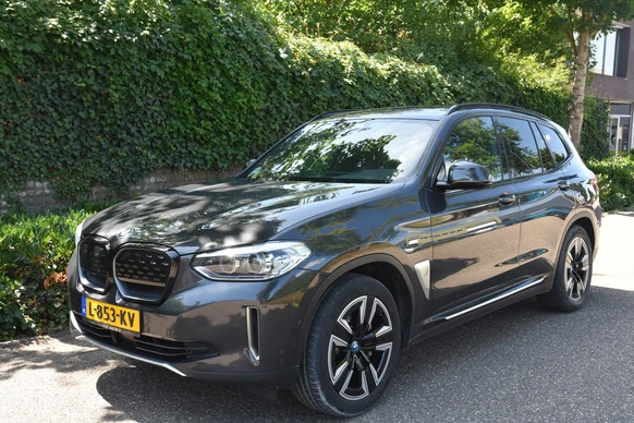 BMW iX3 - Afbeelding 1 van 18
